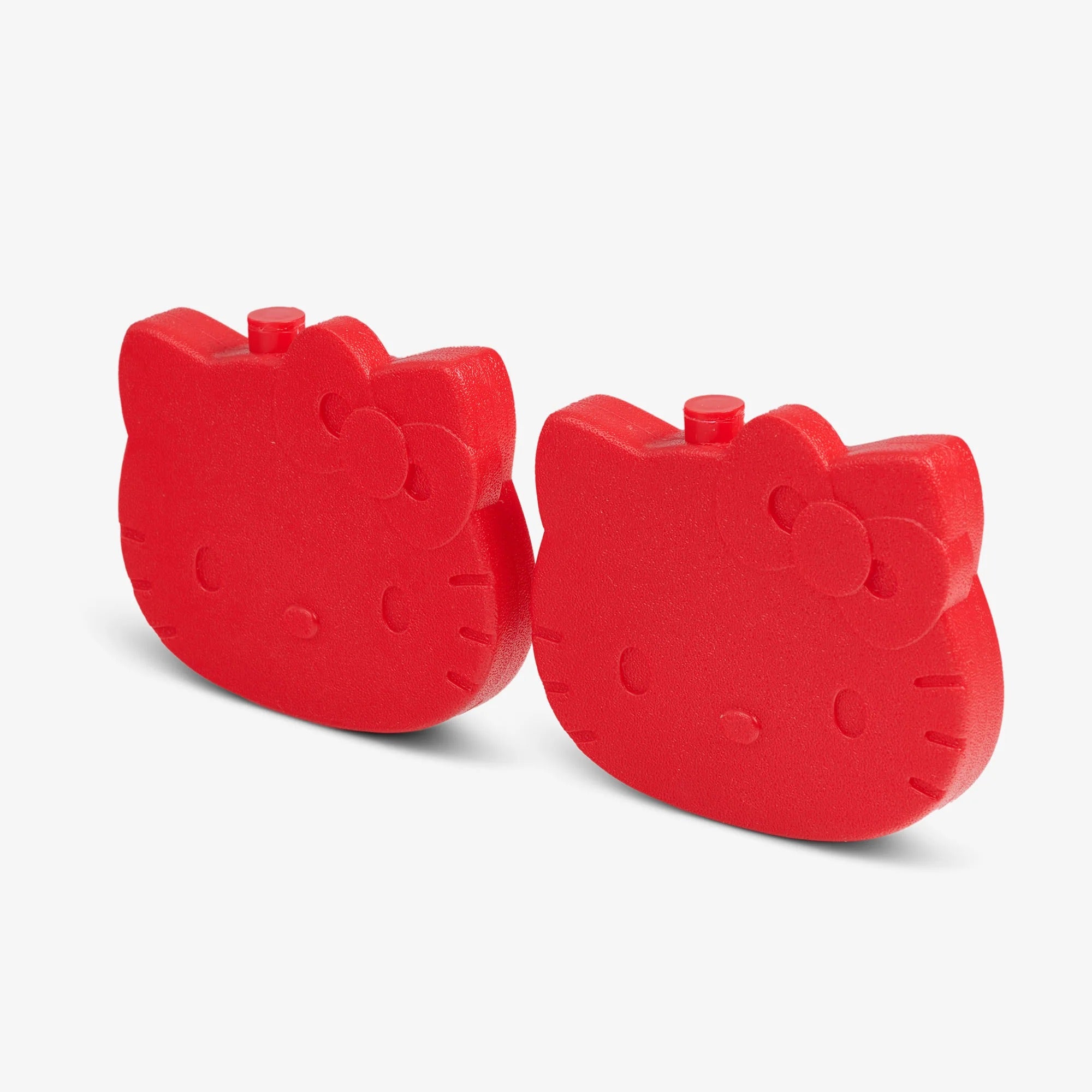 Hello Kitty ice pack on a picnic table for summer outings.