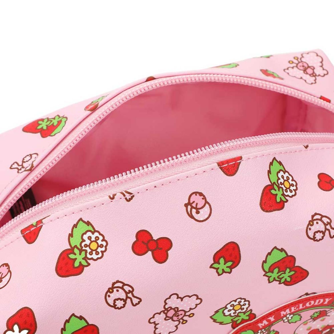 Stylish bag for cosmetic with zipper closure, ideal for travel or daily use