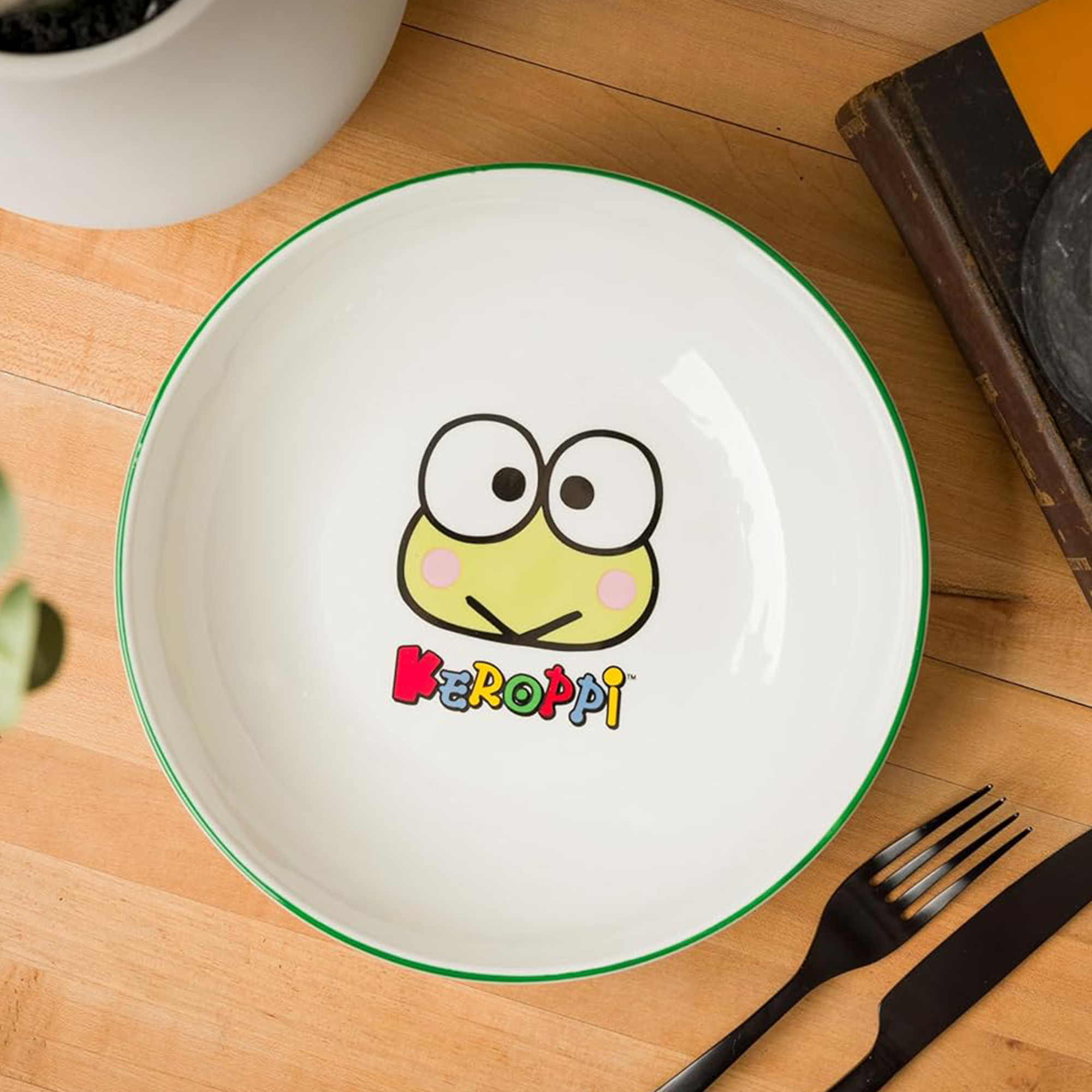 Close-up of Keroppi design on the ceramic bowl, highlighting its colorful details