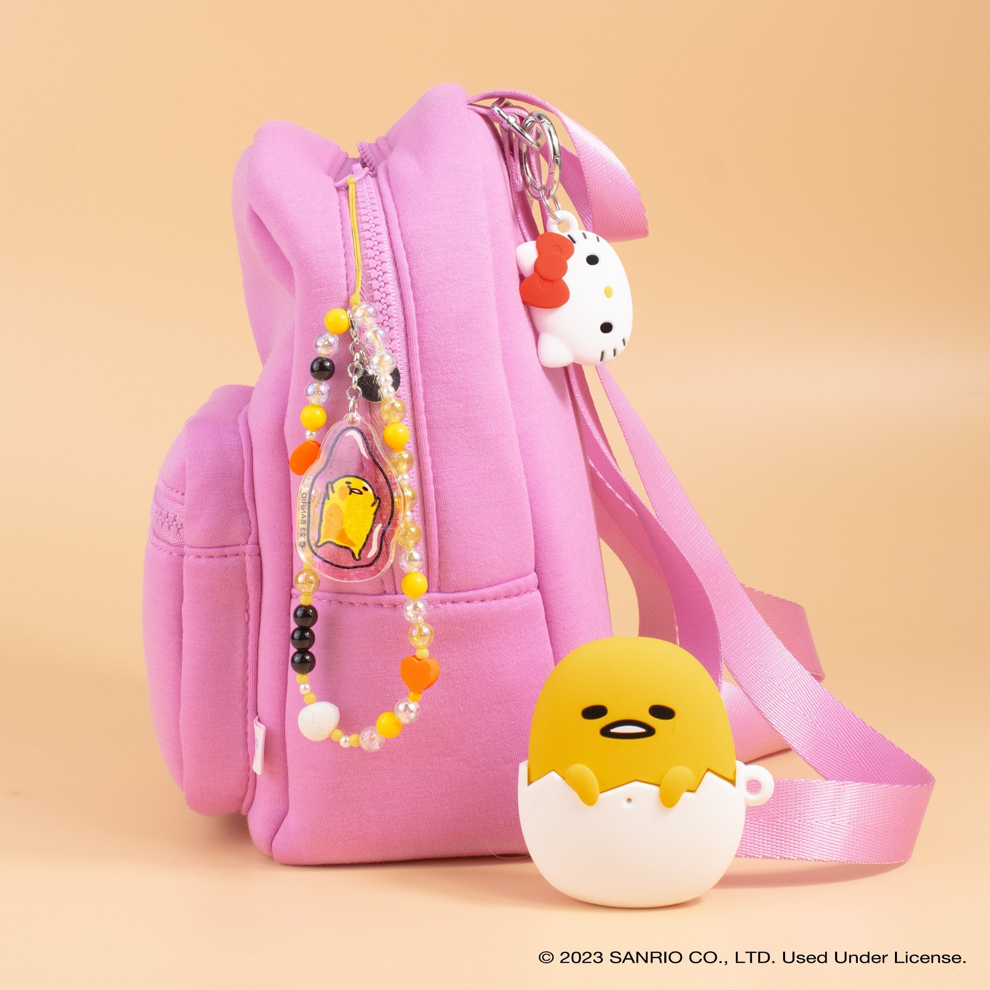 Detachable Gudetama glitter keychain charm with claw clip