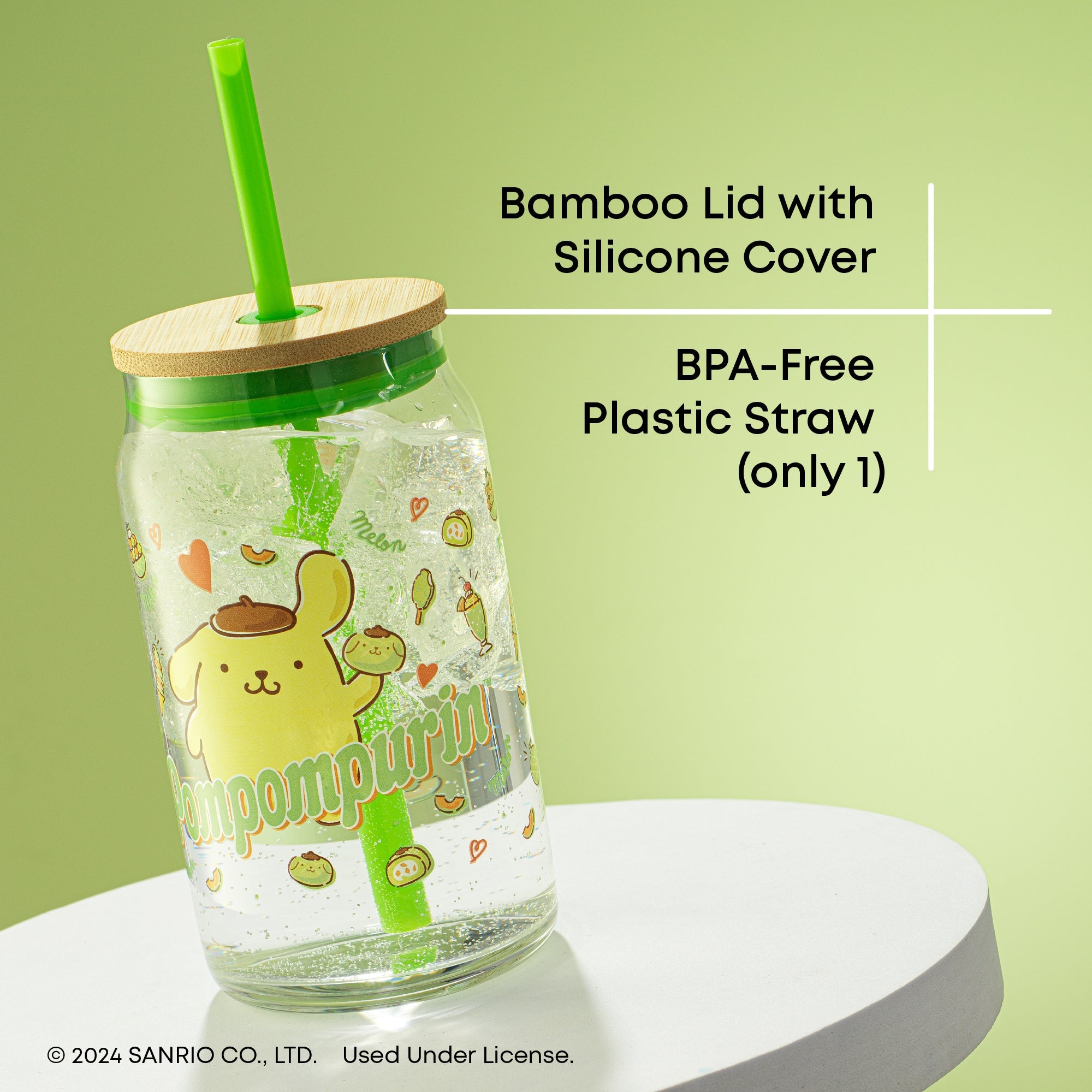 Close-up of Pompompurin glass straw tumbler showing bamboo lid detail