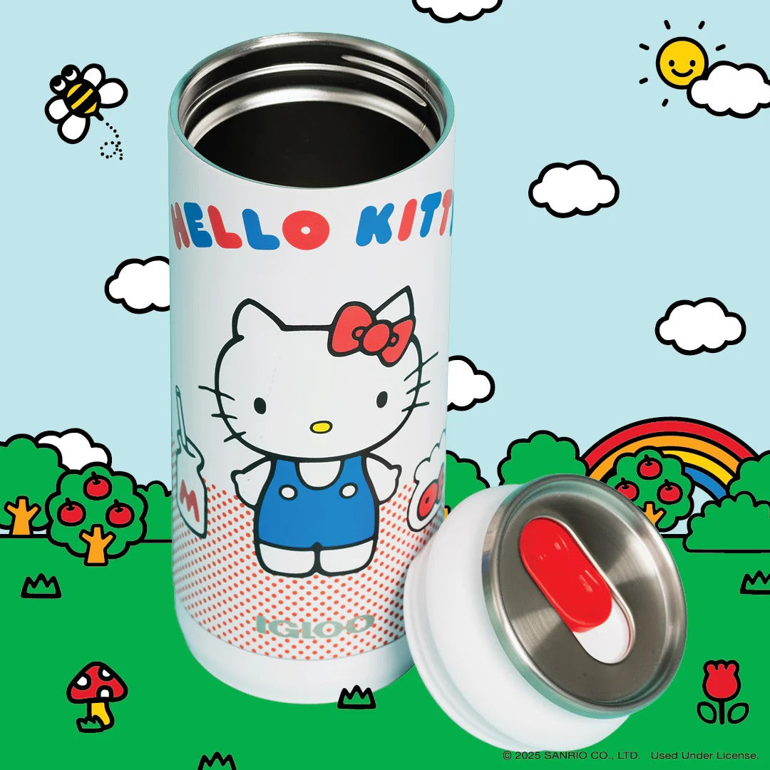 Close-up of the stainless steel cans lid and mouth opening.