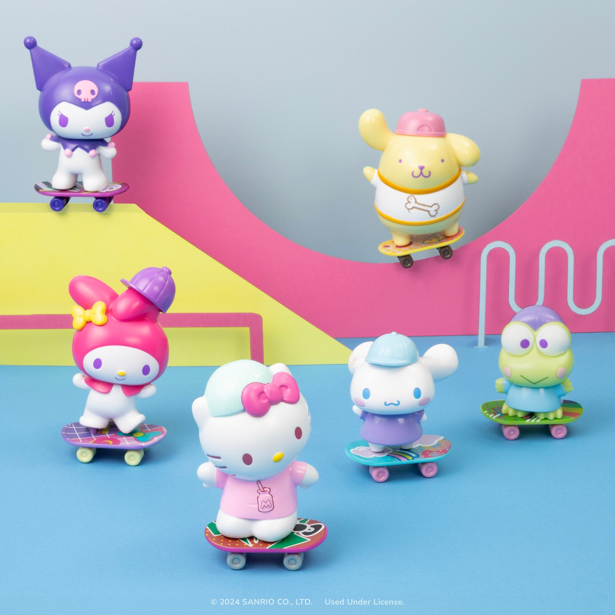 Kuromi and My Melody 4" figures with skateboard accessories, side view