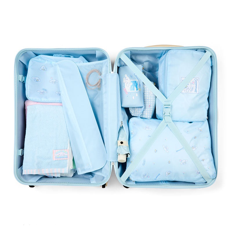 Compact and lightweight packing cubes for efficient packing on trips