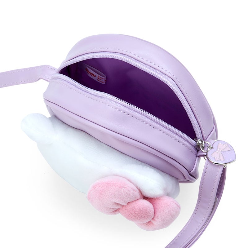 Hello Kitty bag with embroidered details and heart-shaped zipper pull