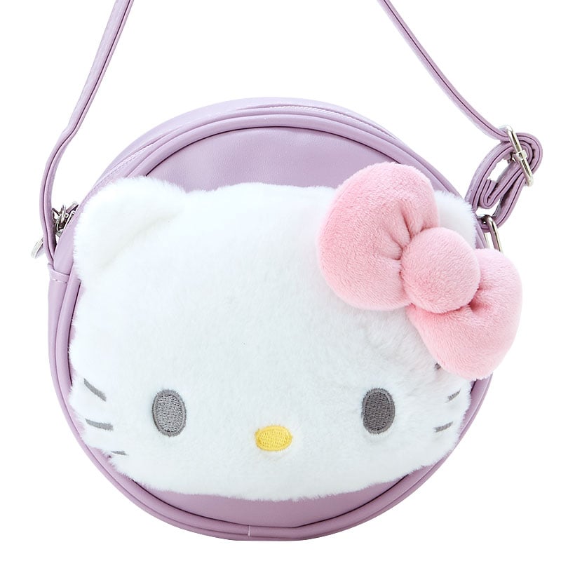 Hello Kitty bag with embroidered details and heart-shaped zipper pull