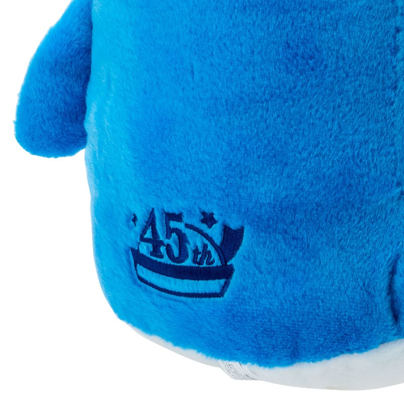 Close-up of stitching detail on Tuxedosams face and accessories